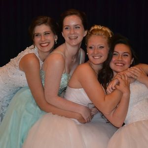 Meet your Posher, Virginia